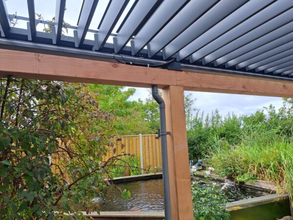 Lamellendach auf einer veranda Lamellenüberdachungen